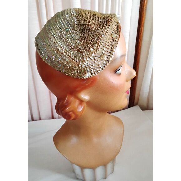 Vintage 1950s Champagne Sequin Cocktail Hat with Pearl Dangles - Picture 4 of 6